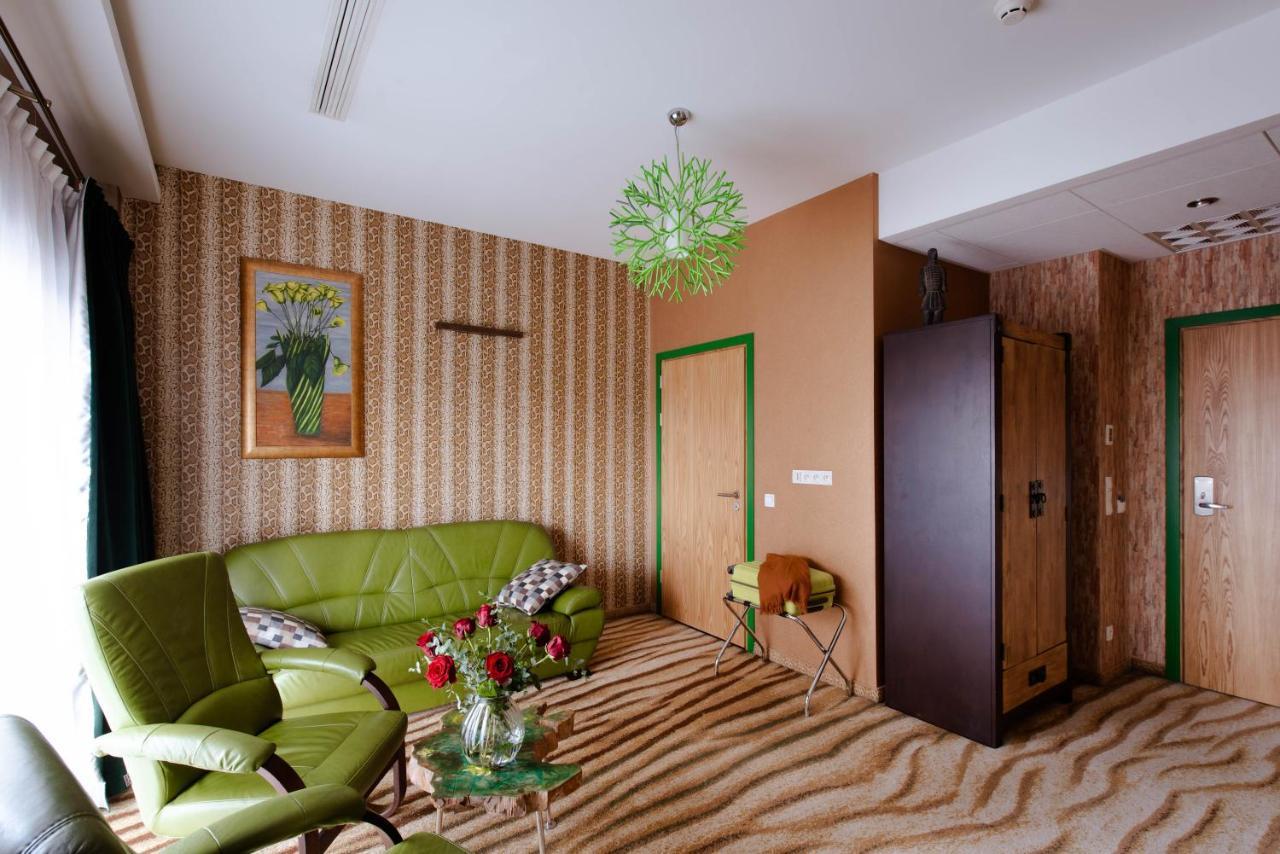 Hotel Lenart Wieliczka Exterior photo
