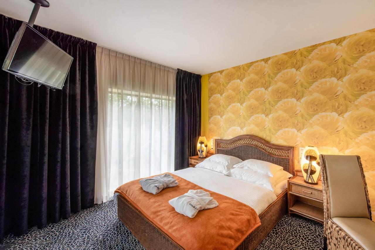 Hotel Lenart Wieliczka Exterior photo